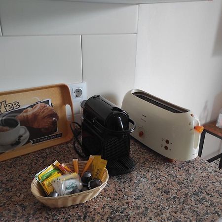 Holiday Nine Apartment Портиман Екстериор снимка