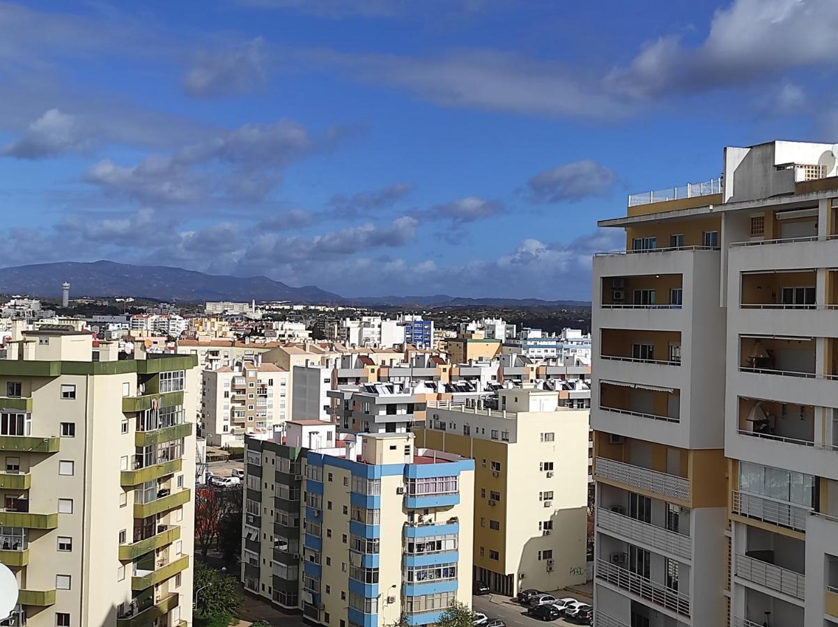Holiday Nine Apartment Портиман Екстериор снимка