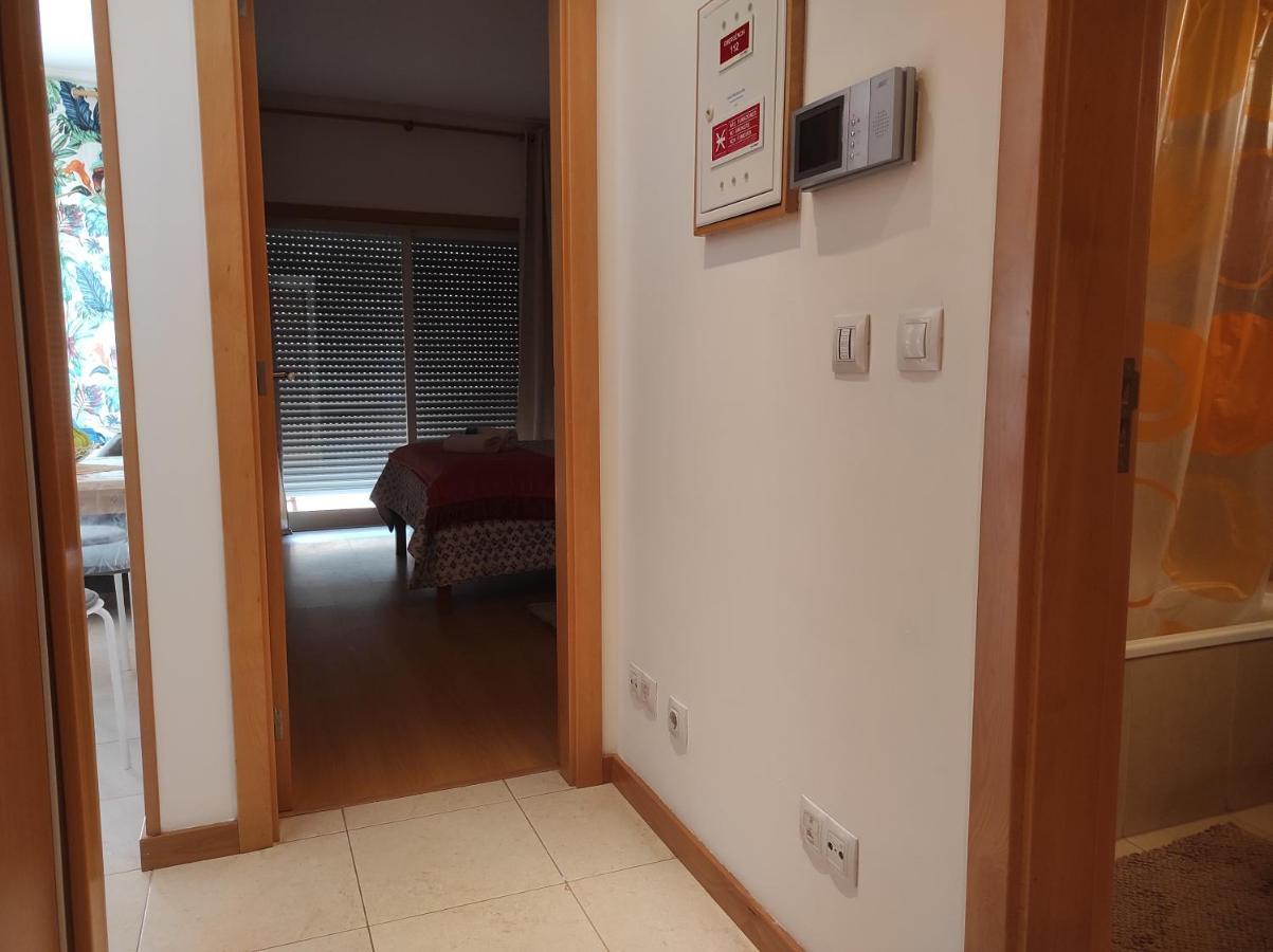 Holiday Nine Apartment Портиман Екстериор снимка