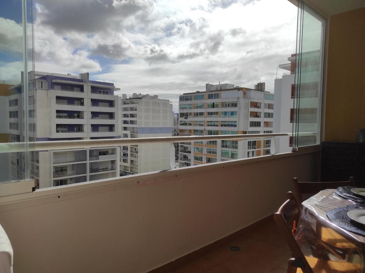 Holiday Nine Apartment Портиман Екстериор снимка